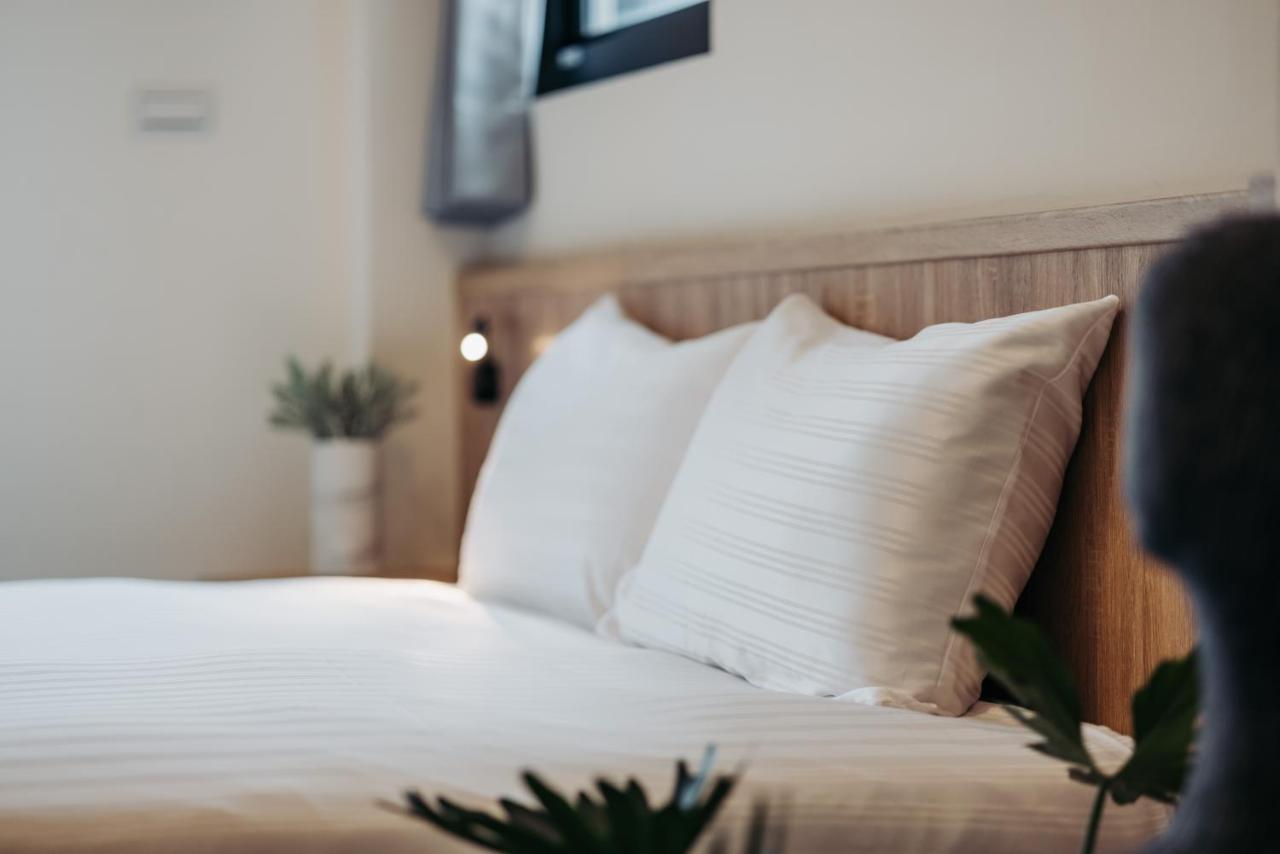 Meet Secret B&B Donggang Extérieur photo