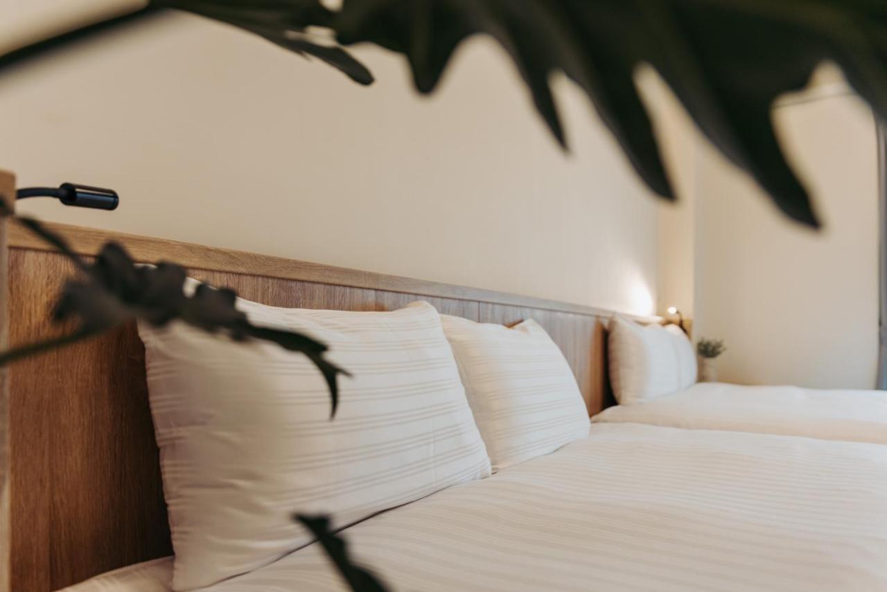 Meet Secret B&B Donggang Extérieur photo